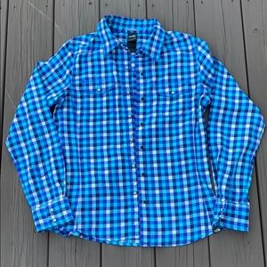 North Face snap button top size S